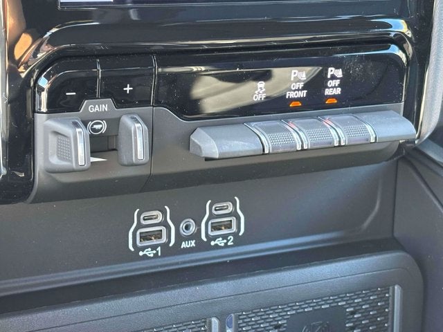 2027 RAM 1500 RAM 1500 LARAMIE CREW CAB 4X4 5'7' BOX