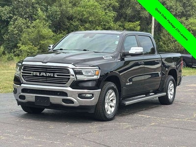 2023 RAM 1500 Laramie Crew Cab 4x4 5'7' Box