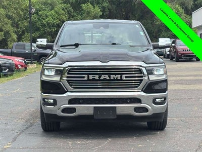 2023 RAM 1500 Laramie Crew Cab 4x4 5'7' Box