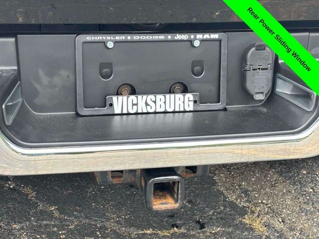 2023 RAM 1500 Laramie Crew Cab 4x4 5'7' Box