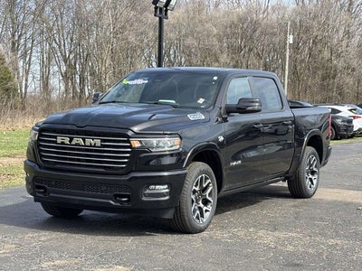 2026 RAM Ram 1500 RAM 1500 LARAMIE CREW CAB 4X4 5'7' BOX