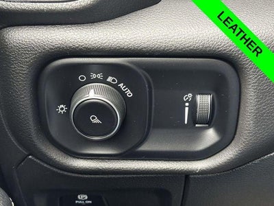 2024 RAM 1500 Laramie Crew Cab 4x4 5'7' Box