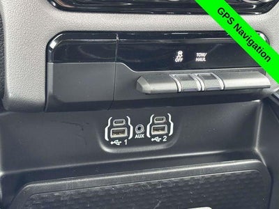 2024 RAM 1500 Laramie Crew Cab 4x4 5'7' Box