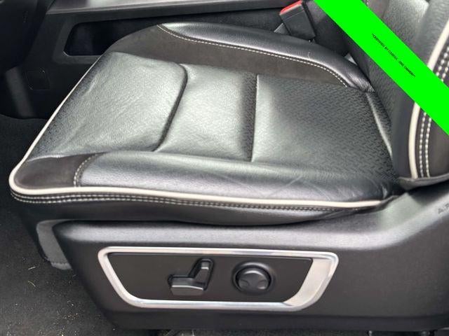 2024 RAM 1500 Laramie Crew Cab 4x4 5'7' Box