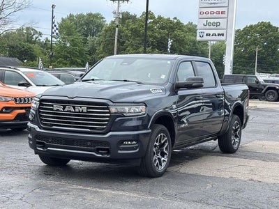 2026 RAM Ram 1500 RAM 1500 LARAMIE CREW CAB 4X4 5'7' BOX