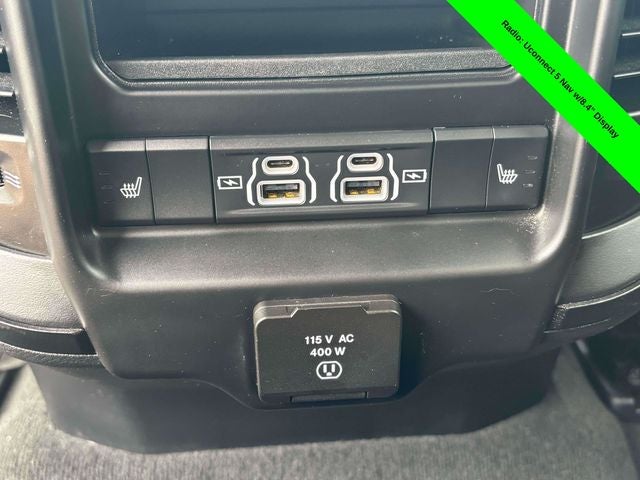 2022 RAM 1500 Laramie Crew Cab 4x4 5'7' Box