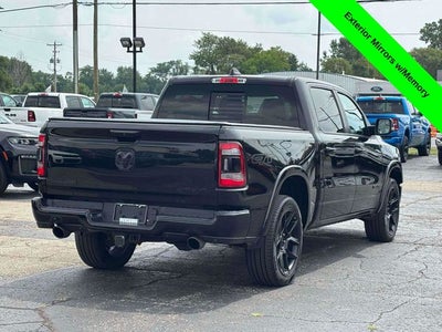 2022 RAM 1500 Laramie Crew Cab 4x4 5'7' Box