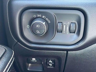 2027 RAM 1500 RAM 1500 REBEL CREW CAB 4X4 5'7' BOX