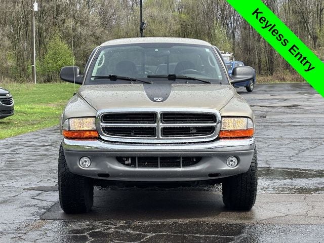 2004 Dodge Dakota SLT