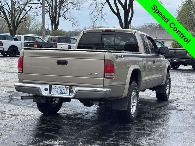 2004 Dodge Dakota SLT