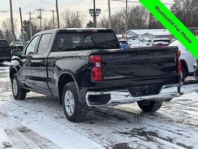 2023 Chevrolet Silverado 1500 4WD Crew Cab Standard Bed LT