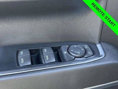 2022 Chevrolet Silverado 1500 4WD Crew Cab Short Bed RST