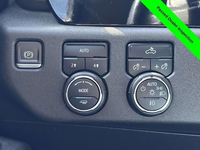 2022 Chevrolet Silverado 1500 4WD Crew Cab Short Bed RST