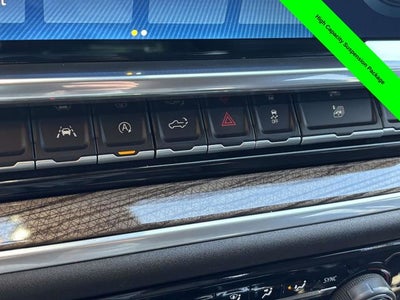 2022 Chevrolet Silverado 1500 4WD Crew Cab Short Bed RST