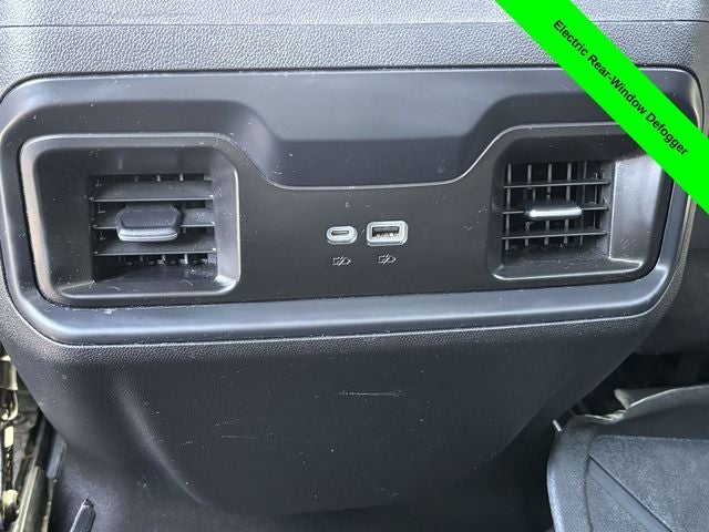 2022 Chevrolet Silverado 1500 4WD Crew Cab Short Bed RST