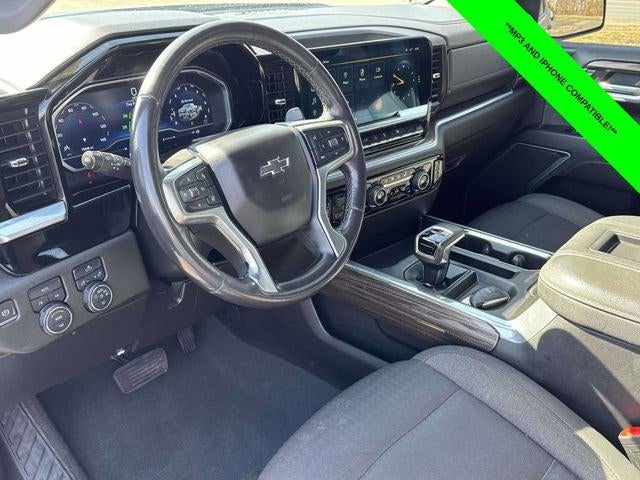 2022 Chevrolet Silverado 1500 4WD Crew Cab Short Bed RST