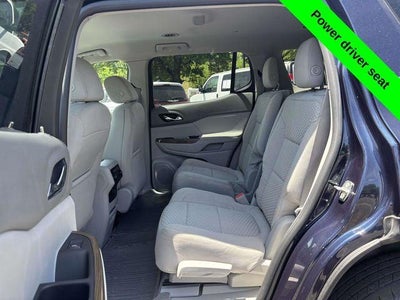 2017 GMC Acadia SLE-2