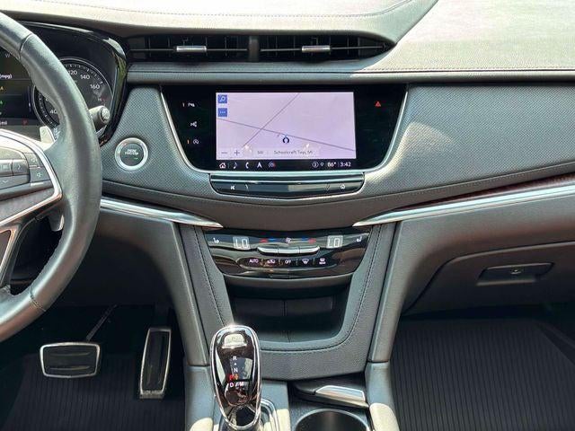 2023 Cadillac XT5 AWD Sport
