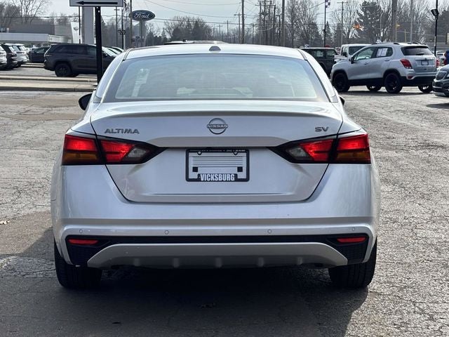 2024 Nissan Altima SV FWD