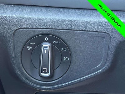 2023 Volkswagen Atlas Cross Sport 2.0T SE w/Technology