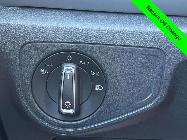 2023 Volkswagen Atlas Cross Sport 2.0T SE w/Technology