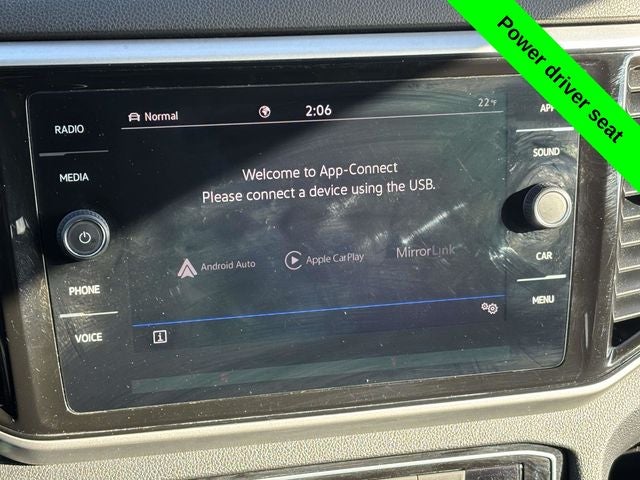 2023 Volkswagen Atlas Cross Sport 2.0T SE w/Technology