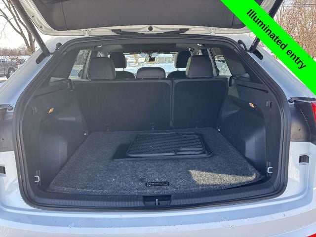 2023 Volkswagen Atlas Cross Sport 2.0T SE w/Technology