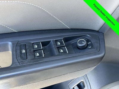 2023 Volkswagen Atlas Cross Sport 2.0T SE w/Technology