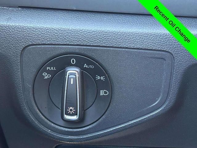 2023 Volkswagen Atlas Cross Sport 2.0T SE w/Technology