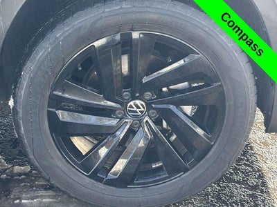 2023 Volkswagen Atlas Cross Sport 2.0T SE w/Technology