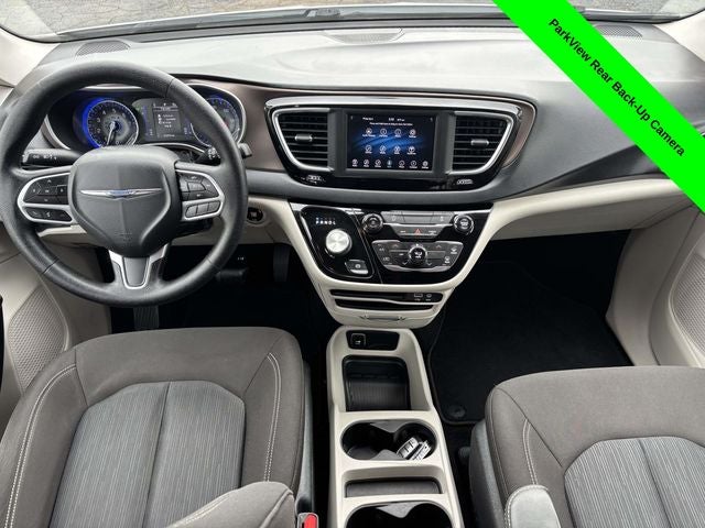 2020 Chrysler Voyager L