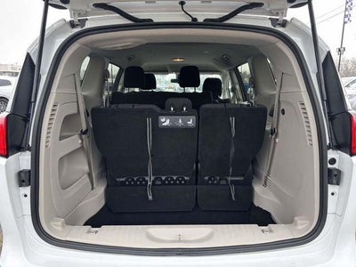 2020 Chrysler Voyager L