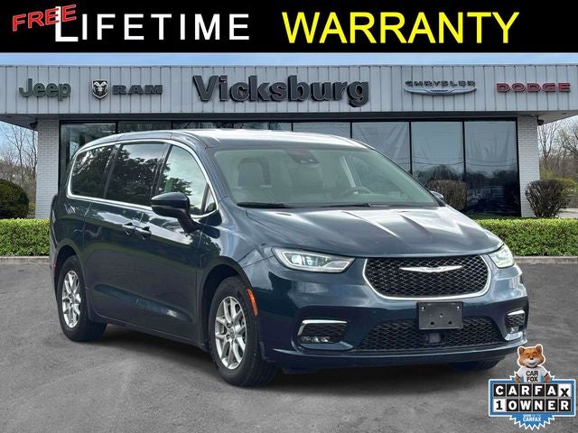 2023 Chrysler Pacifica Touring L