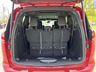 2027 Chrysler Pacifica PACIFICA SELECT
