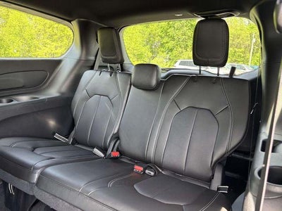 2027 Chrysler Pacifica PACIFICA SELECT