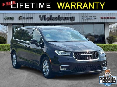 2023 Chrysler Pacifica Touring L