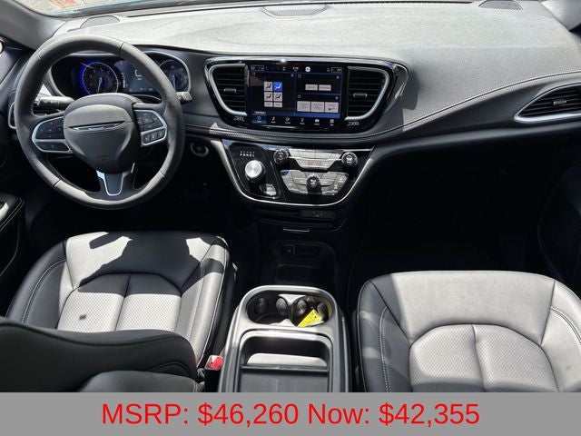 2027 Chrysler Pacifica PACIFICA SELECT