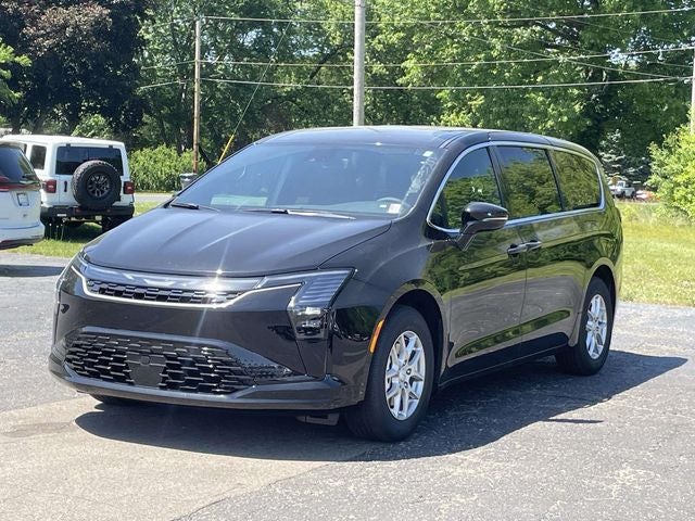 2027 Chrysler Pacifica PACIFICA SELECT