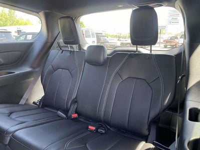2027 Chrysler Pacifica PACIFICA SELECT