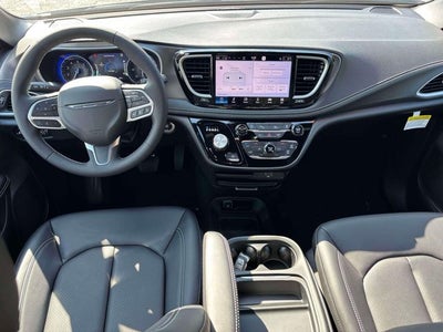 2027 Chrysler Pacifica PACIFICA SELECT