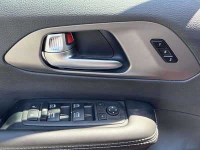 2027 Chrysler Pacifica PACIFICA SELECT
