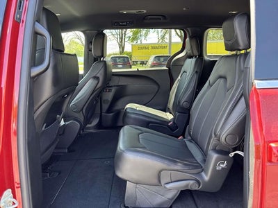 2027 Chrysler Pacifica PACIFICA SELECT