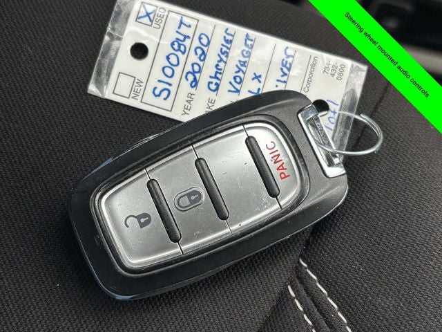 2020 Chrysler Voyager LX