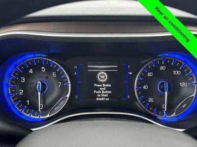 2020 Chrysler Voyager LX