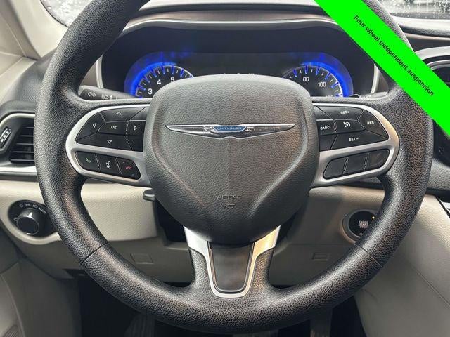 2020 Chrysler Voyager LX