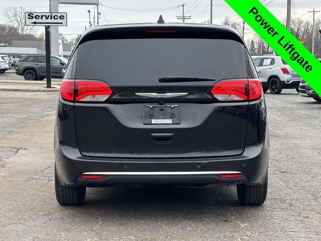 2020 Chrysler Pacifica Touring