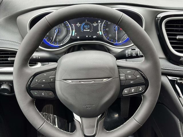 2027 Chrysler Pacifica PACIFICA LIMITED