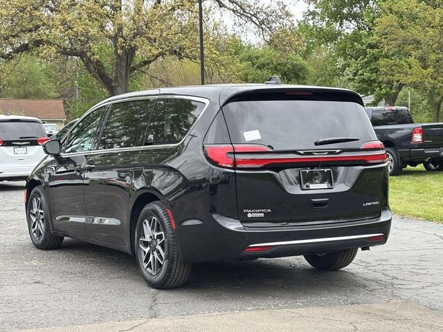 2027 Chrysler Pacifica PACIFICA LIMITED