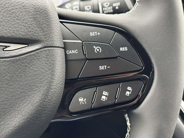 2027 Chrysler Pacifica PACIFICA LIMITED