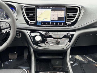 2027 Chrysler Pacifica PACIFICA LIMITED